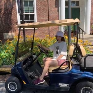 Meet your Posher, Marta